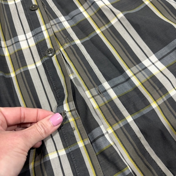 Columbia Men’s Flannel Shirt Plaid Long Sleeve Button Down Omni-Wick Vented Med - Picture 5 of 11